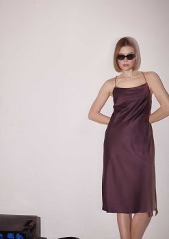 TARA JARMON Robe Fluide En Satin Marron Reane New