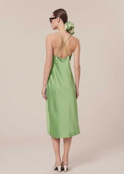 TARA JARMON Robe Fluide En Satin Vert Reane Clearance